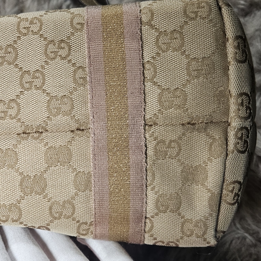 GUCCI  Monogram Charm Small Tote Pink and Tan with Metalic Gold Straps - Picture 7 of 12
